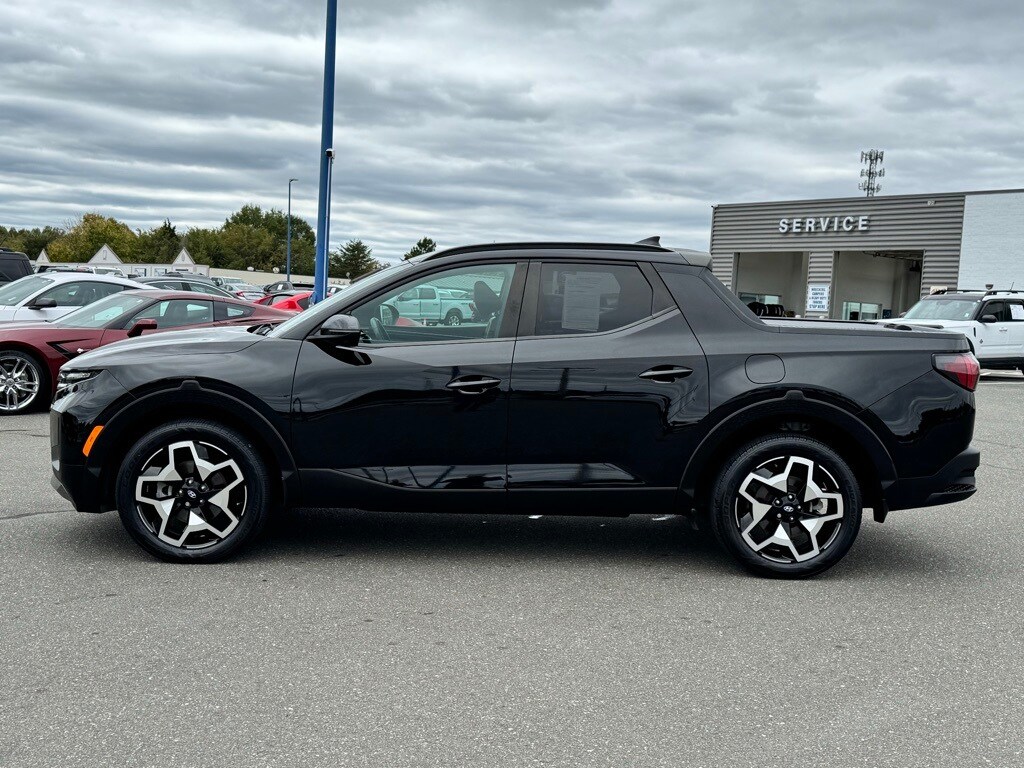 Used 2022 Hyundai Santa Cruz Limited Truck