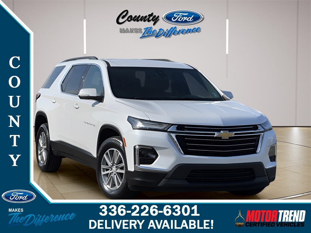 Used 2023 Chevrolet Traverse LT SUV