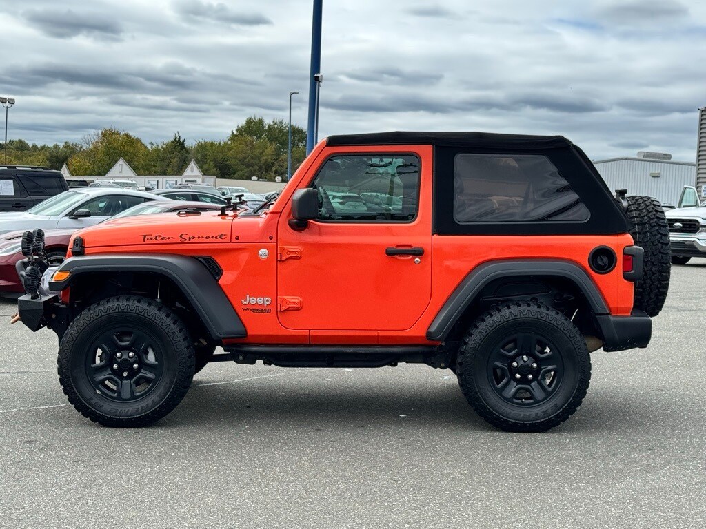 2019 Jeep Wrangler Sport photo 3