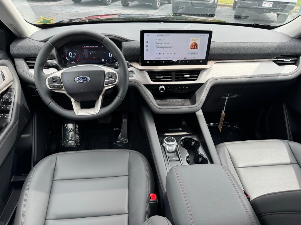 New 2025 Ford Explorer Active SUV