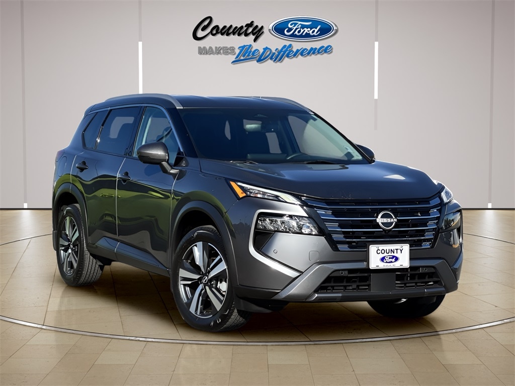 2024 Nissan Rogue SL's photo