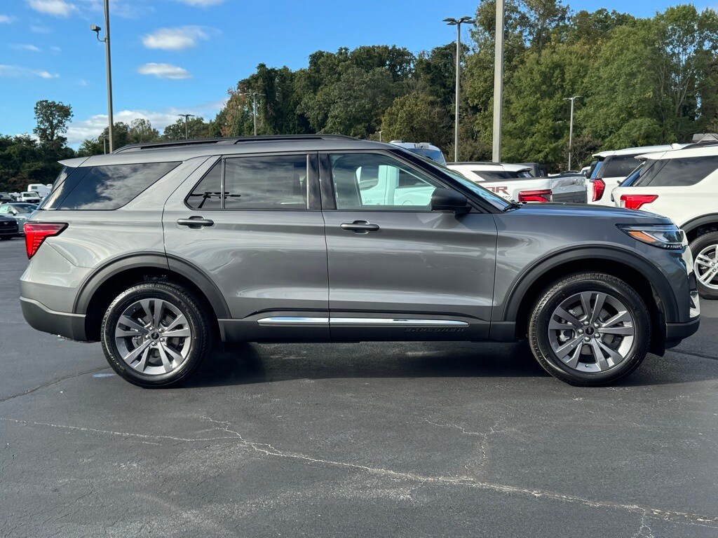 New 2025 Ford Explorer Active SUV
