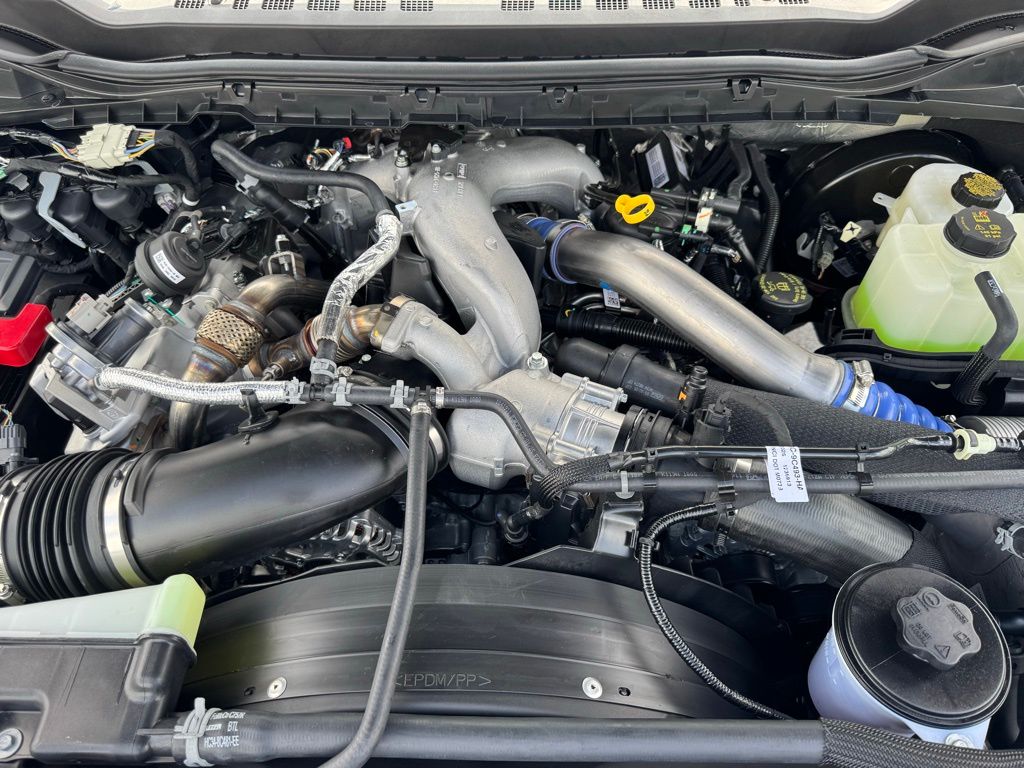 2025 Ford F-350 Super Duty XL - Photo 29