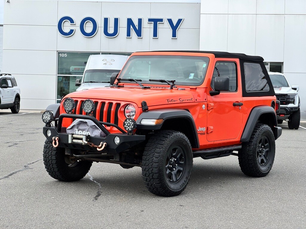 2019 Jeep Wrangler Sport photo 2
