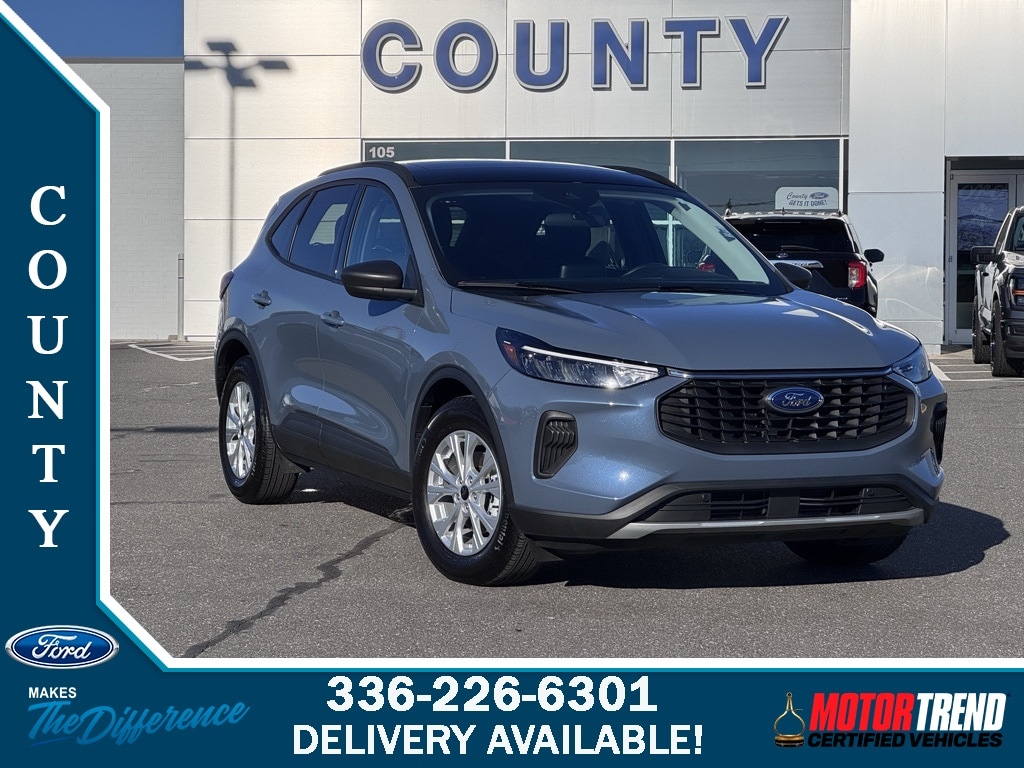 2025 Ford Escape Active's photo