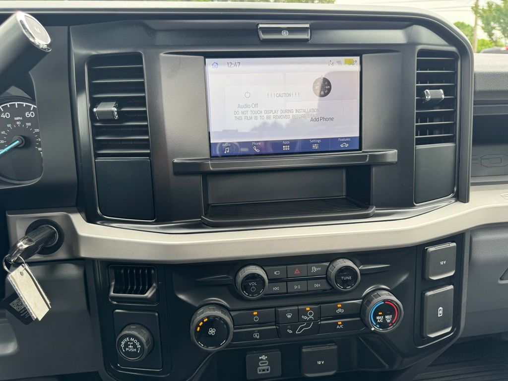 2025 Ford F-350 Super Duty XL - Photo 23