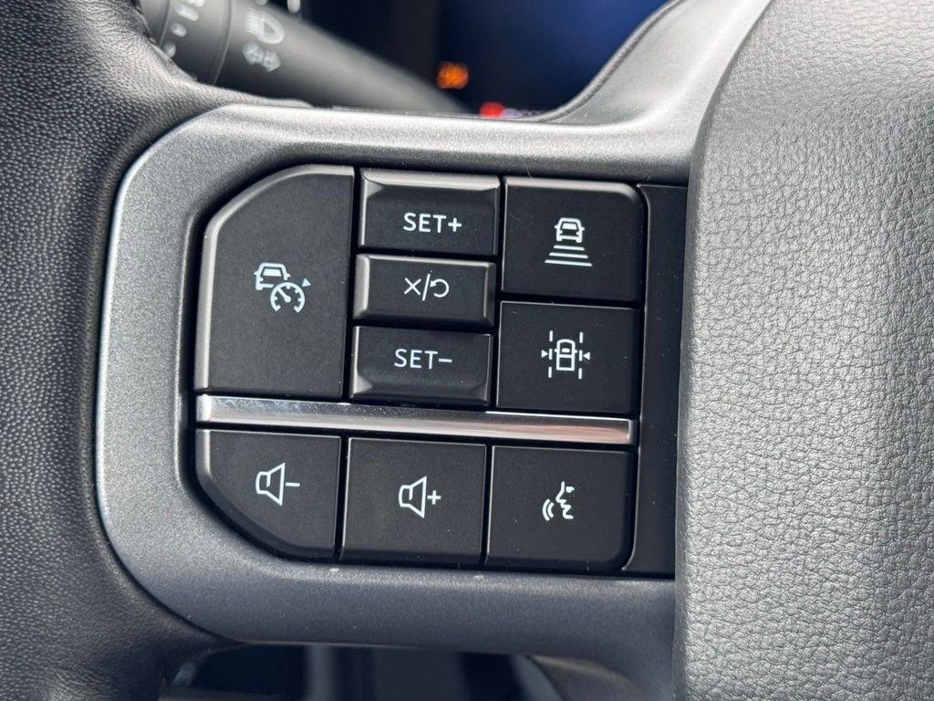 2024 Ford F-150 Lariat - Photo 9