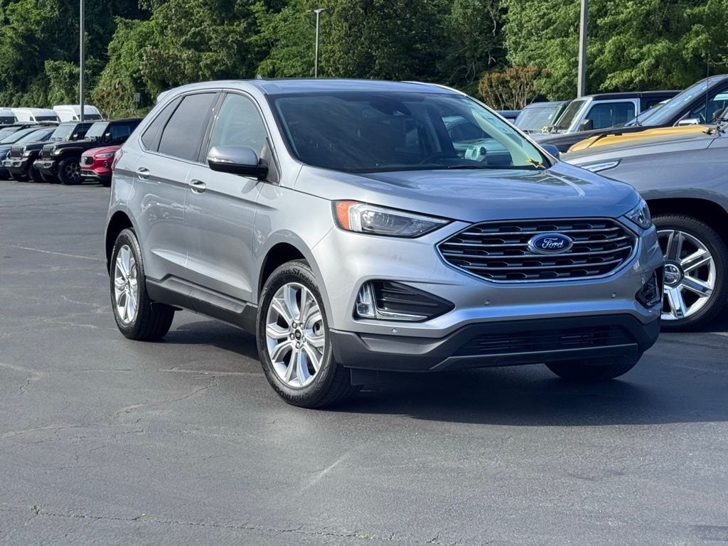 2024 Ford Edge SUV 