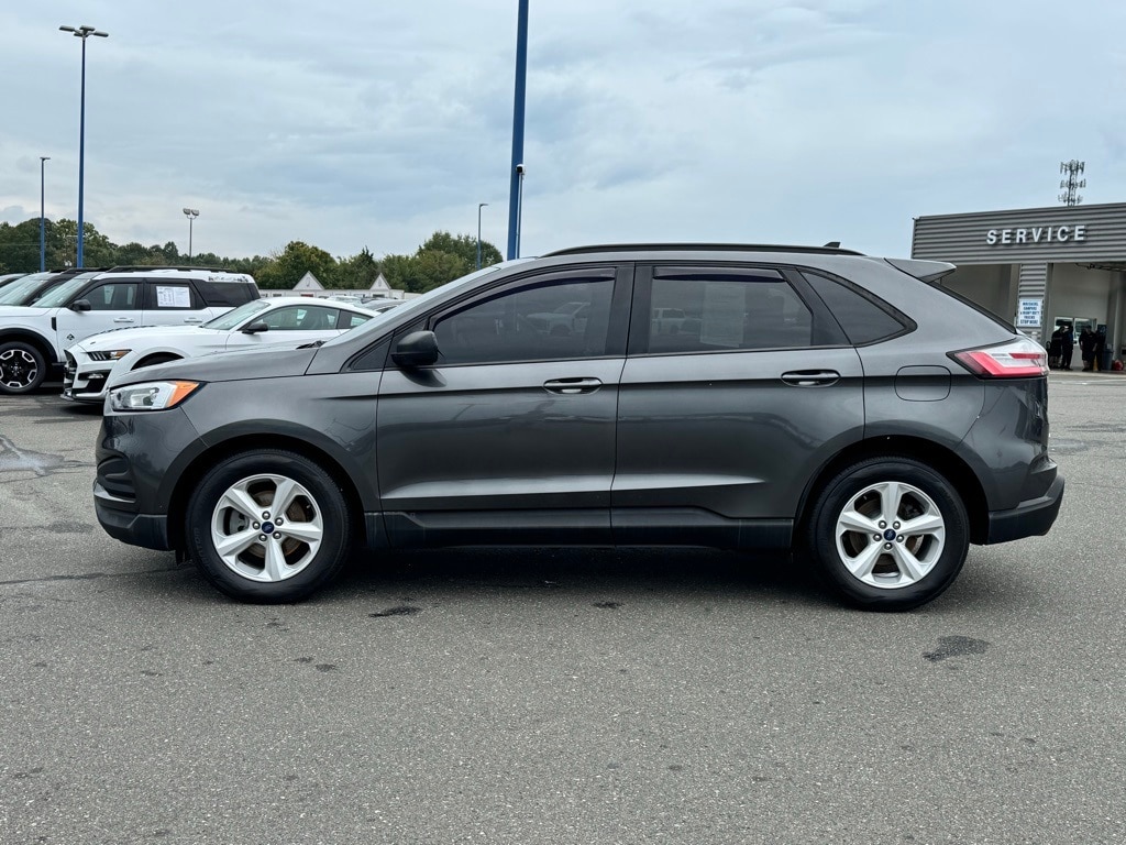 Used 2020 Ford Edge SE SUV