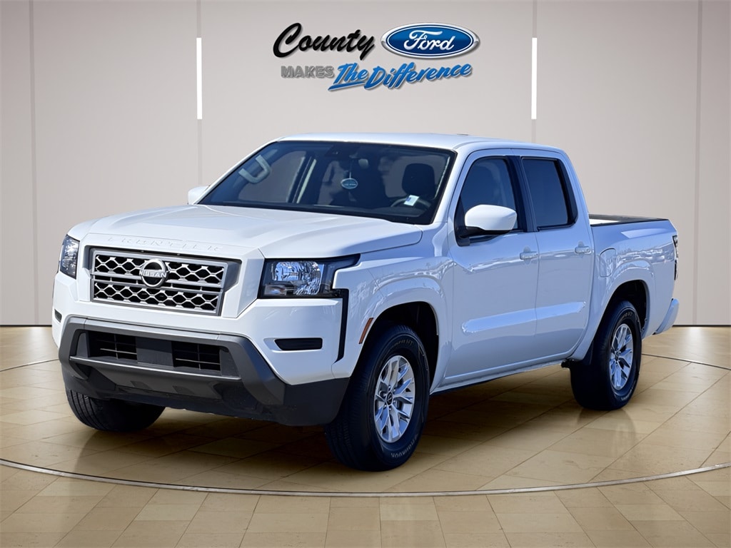 Used 2024 Nissan Frontier SV Truck