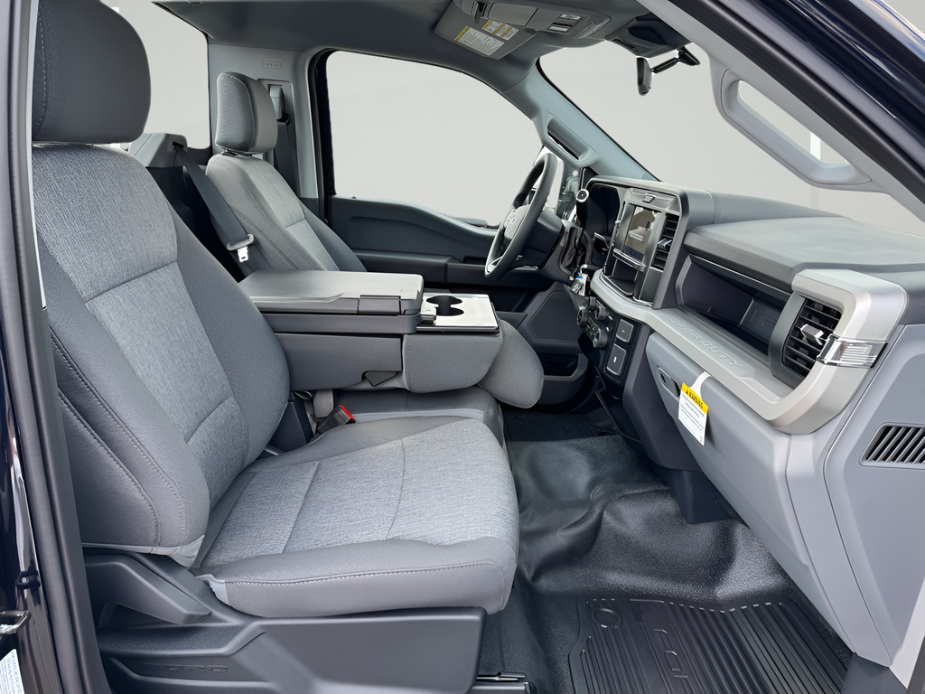 2025 Ford F-350 Super Duty XL - Photo 25