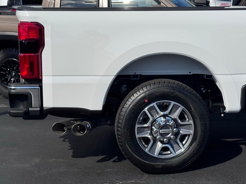 New 2026 Ford F-350SD Lariat Truck