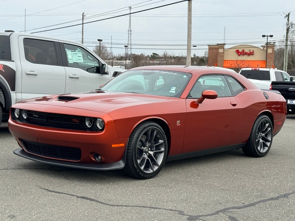 Used 2023 Dodge Challenger R/T with VIN 2C3CDZFJ5PH546230 for sale in Graham, NC