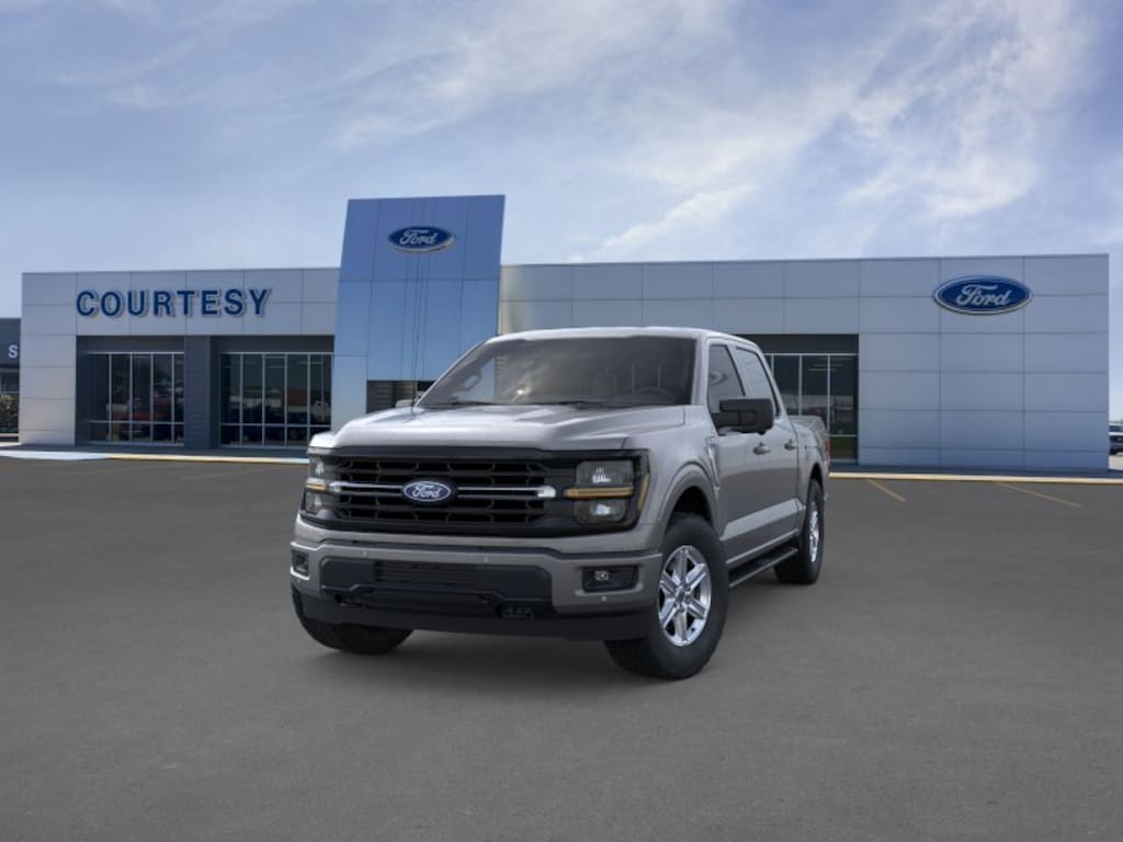 New 2026 Ford F-150 XLT Truck SuperCrew Cab