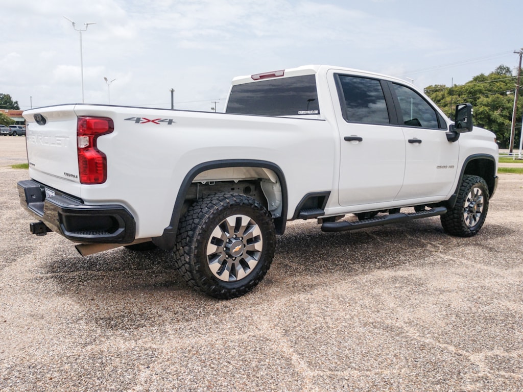 Used 2024 Chevrolet Silverado 2500 HD Custom Truck Crew Cab