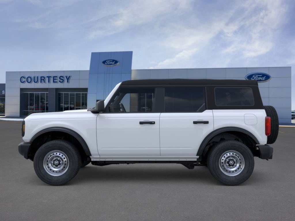 New 2025 Ford Bronco Base SUV