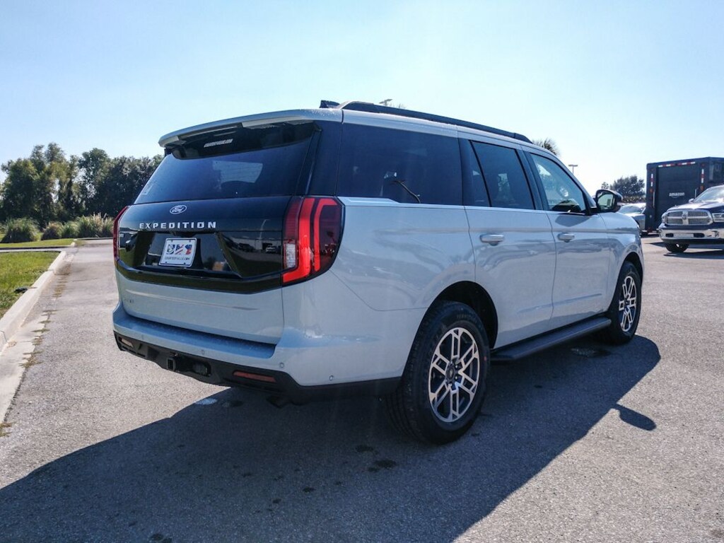 New 2025 Ford Expedition Active SUV