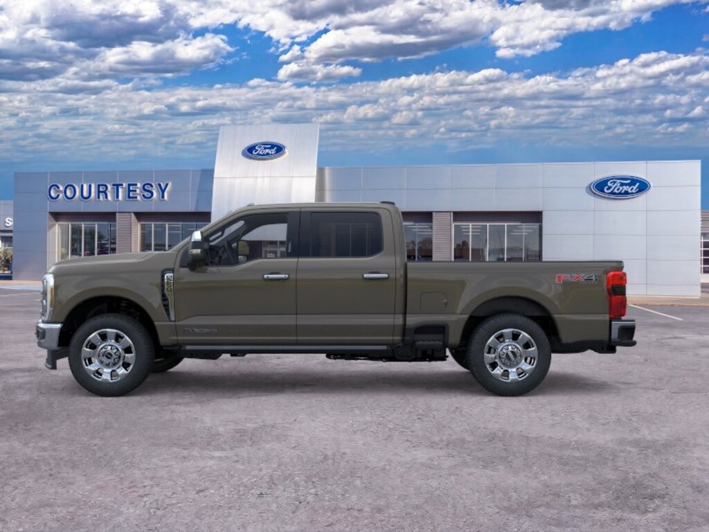 New 2026 Ford F-250 Lariat Truck Crew Cab