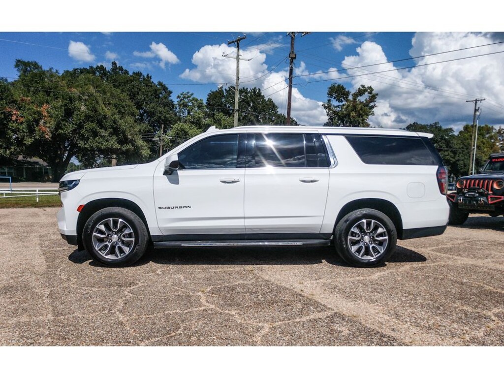 Used 2023 Chevrolet Suburban LT SUV