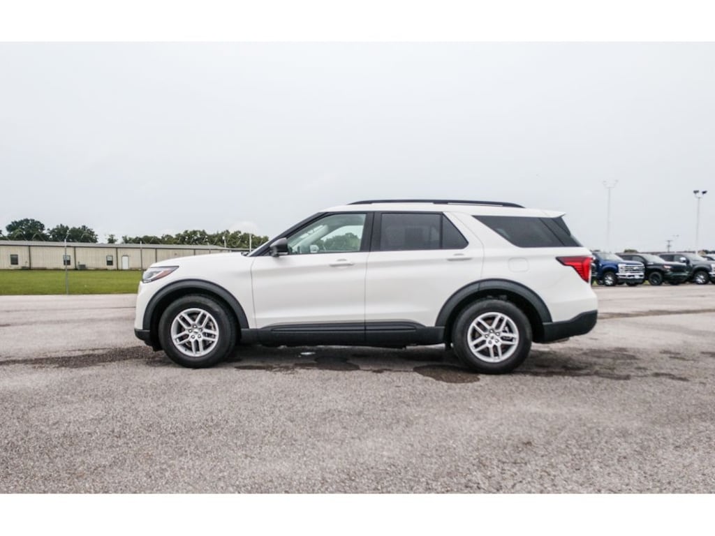 New 2026 Ford Explorer Active SUV