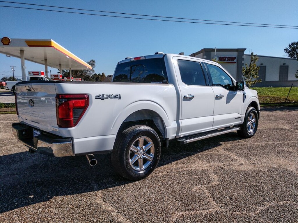 Used 2024 Ford F-150 XLT Truck SuperCrew Cab