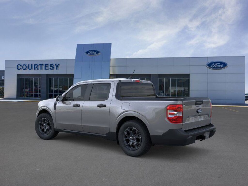 New 2025 Ford Maverick XLT Truck SuperCrew