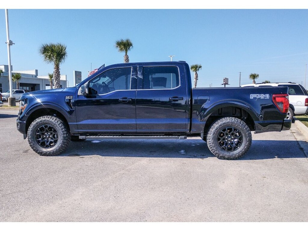 New 2025 Ford F-150 XLT Truck SuperCrew Cab