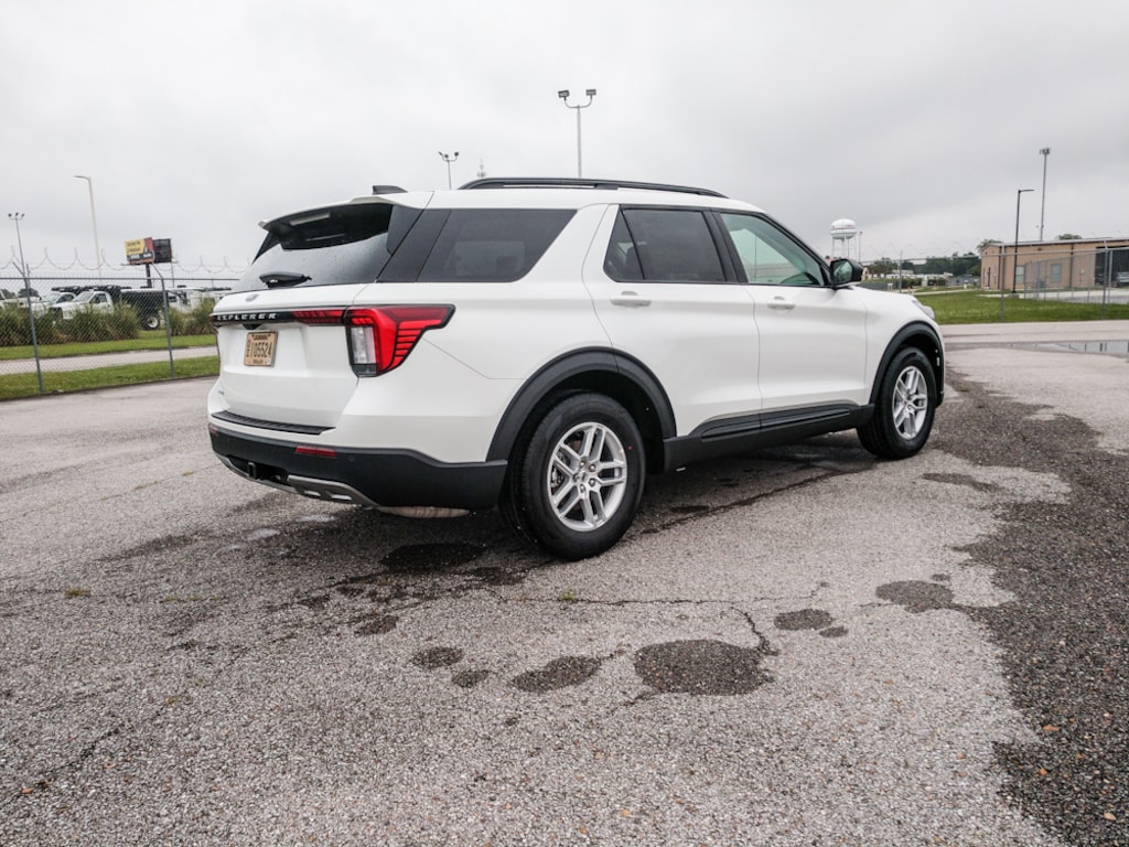 New 2026 Ford Explorer Active SUV