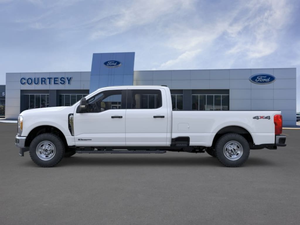 New 2026 Ford F-250 XL Truck Crew Cab