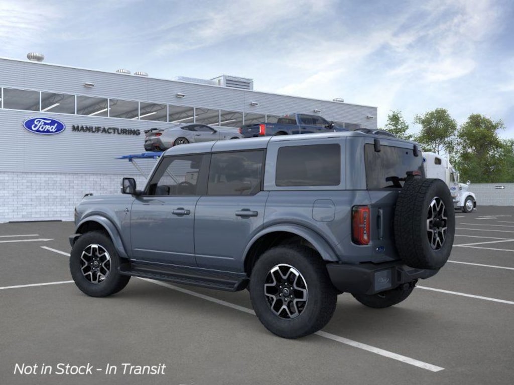 New 2025 Ford Bronco Outer Banks SUV
