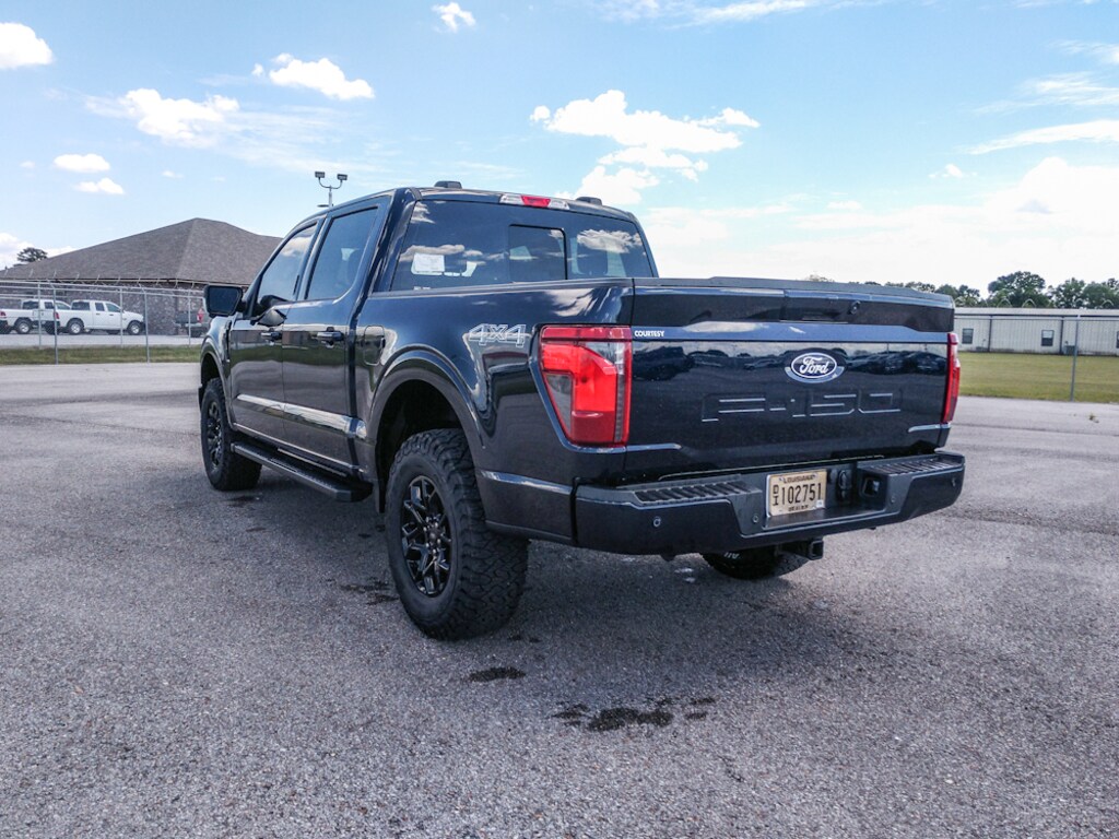 New 2026 Ford F-150 XLT Truck SuperCrew Cab
