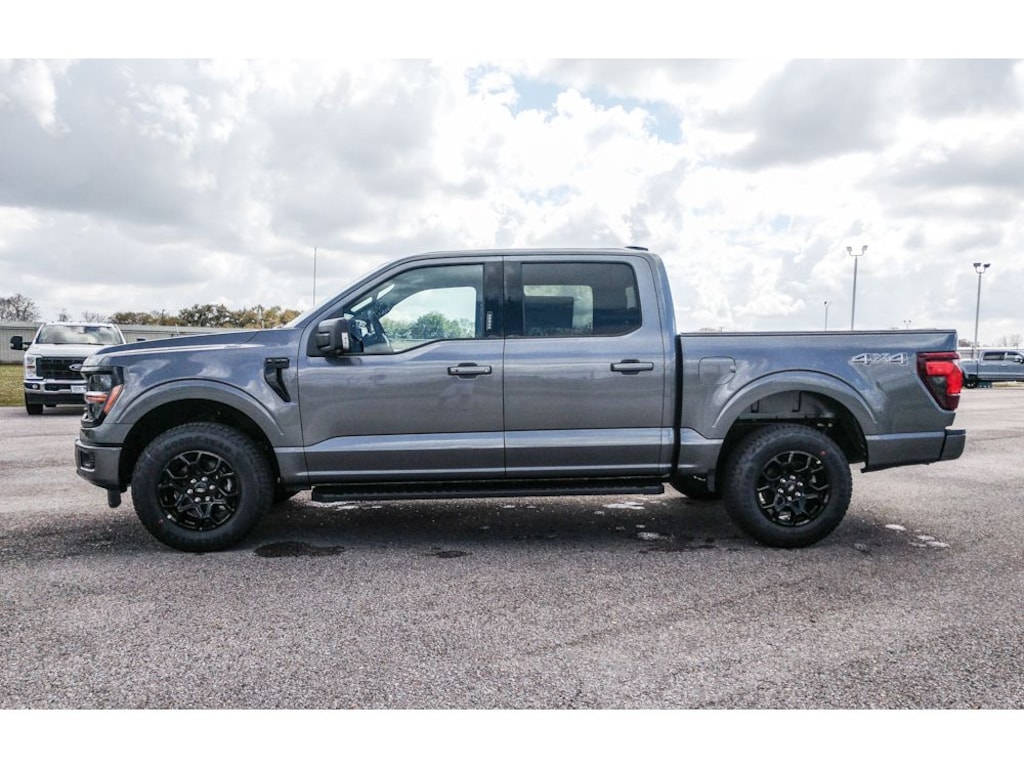New 2026 Ford F-150 XLT Truck SuperCrew Cab
