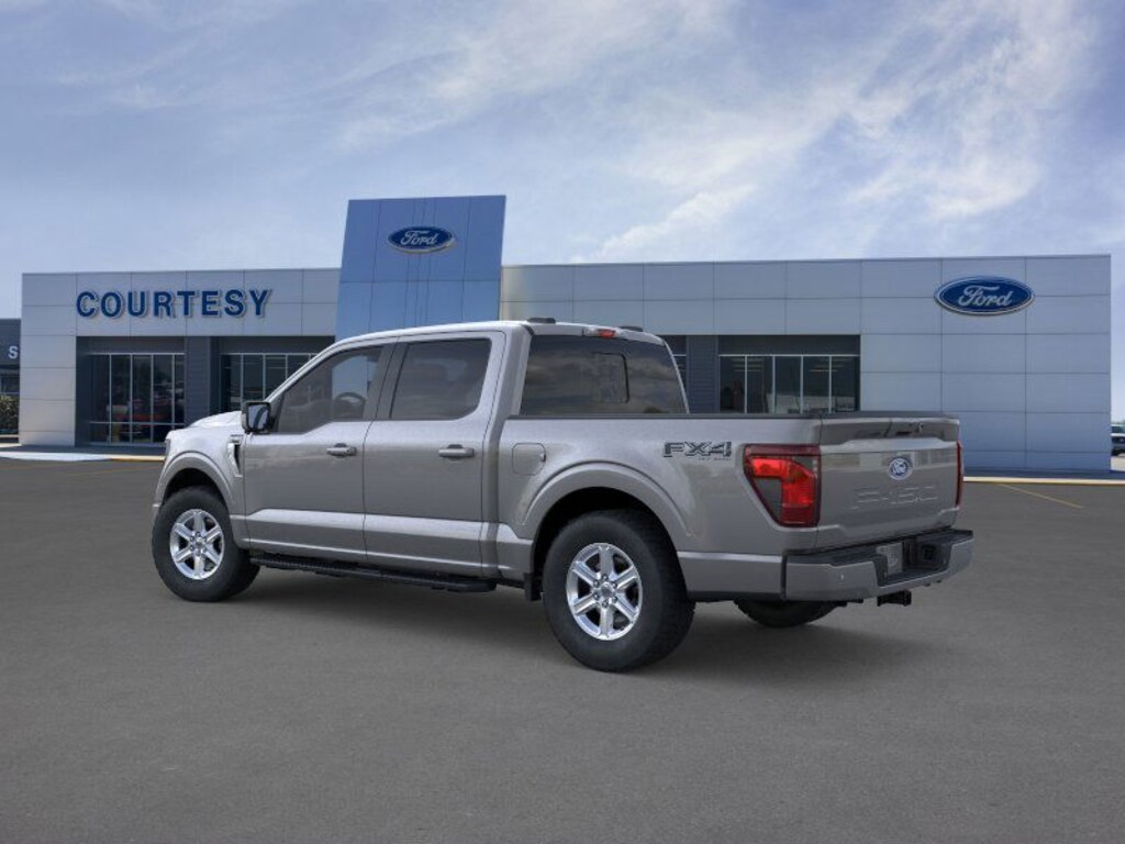 New 2026 Ford F-150 XLT Truck SuperCrew Cab