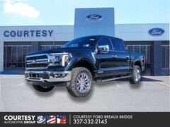 2025 Ford F-150 Lariat Truck SuperCrew Cab