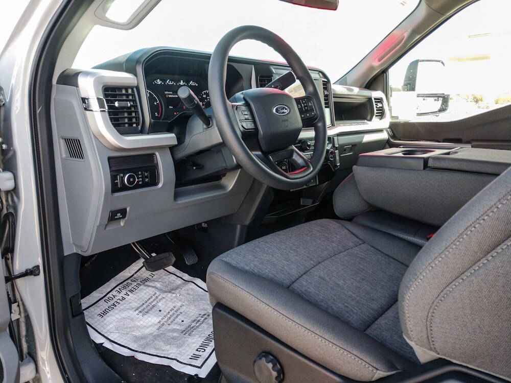 2026 Ford F-250 Super Duty XL - Photo 8