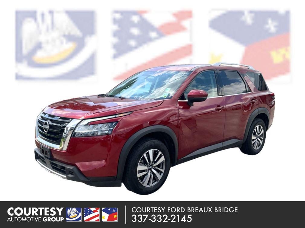 2023 Nissan Pathfinder SL's photo