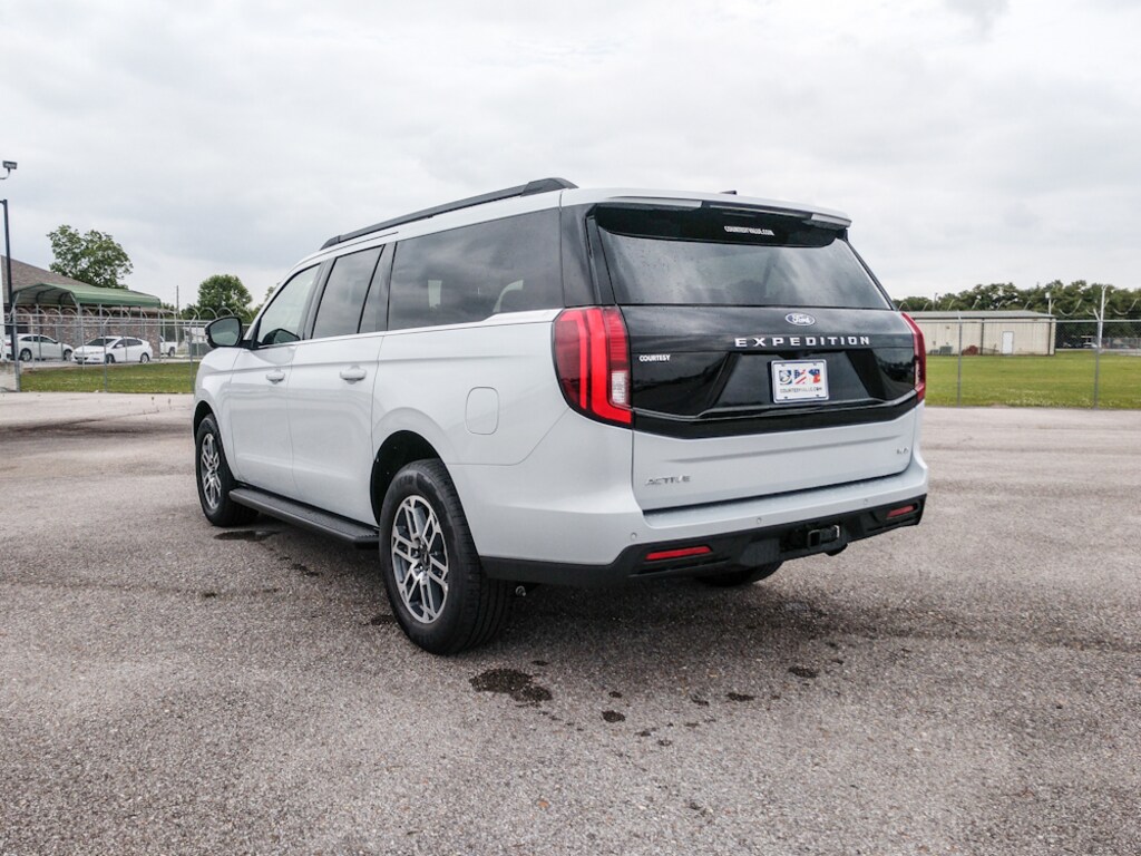 New 2026 Ford Expedition Max Active SUV