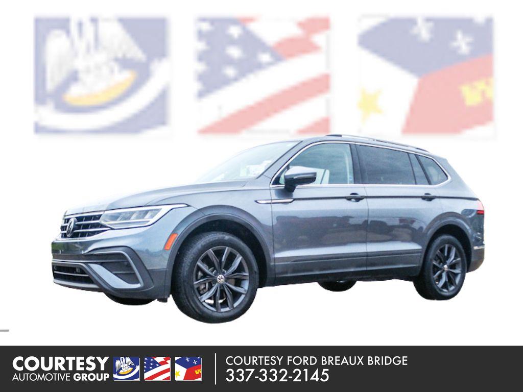 2022 Volkswagen Tiguan 2.0T SE's photo