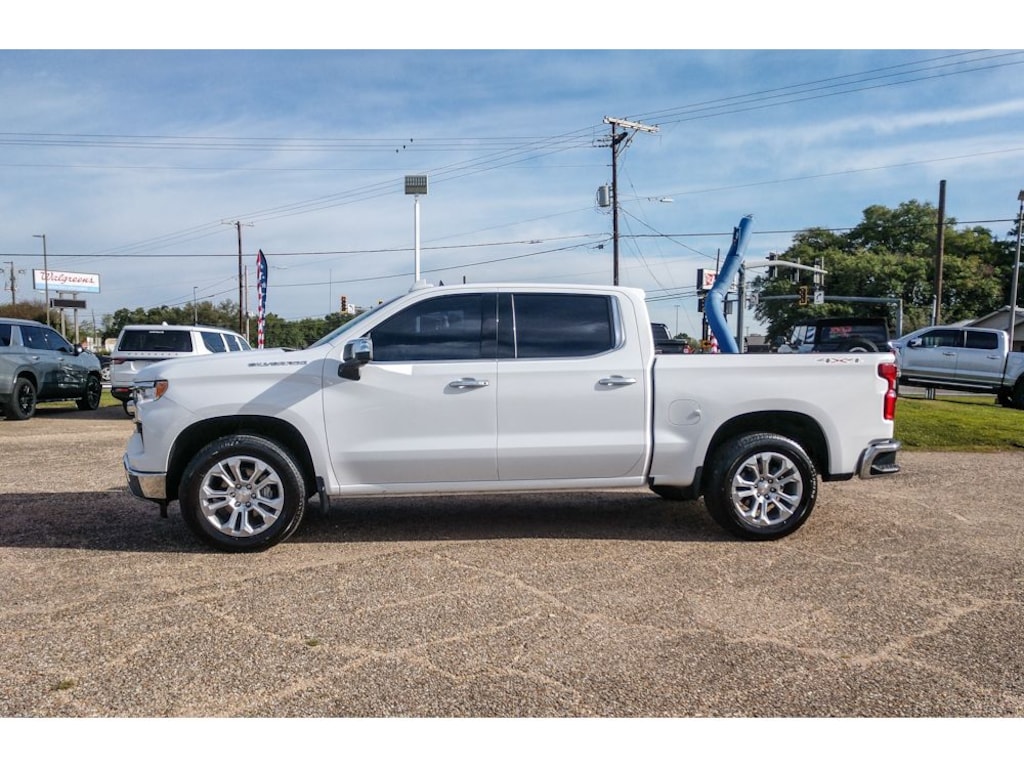 Used 2025 Chevrolet Silverado 1500 LTZ Truck Crew Cab