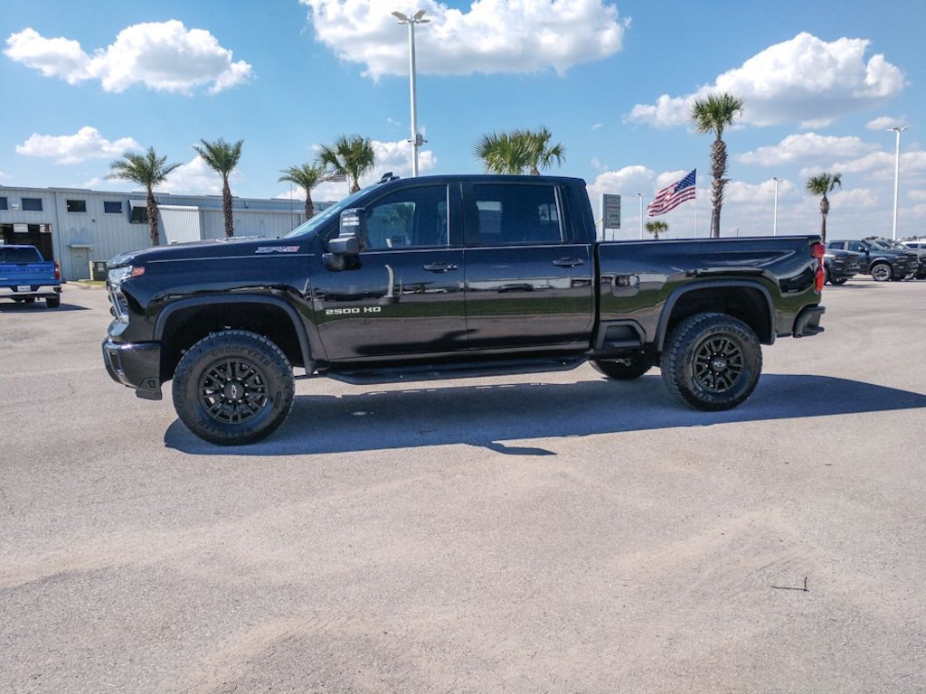 Used 2024 Chevrolet Silverado 2500 HD ZR2 Truck Crew Cab