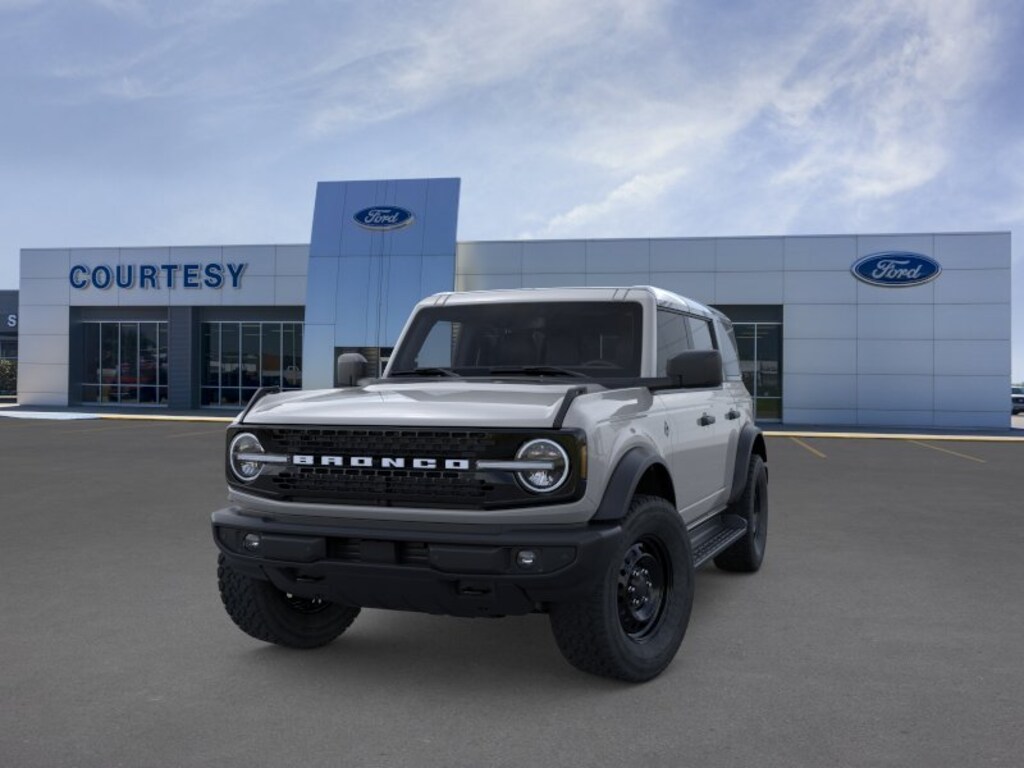 New 2026 Ford Bronco Outer Banks SUV