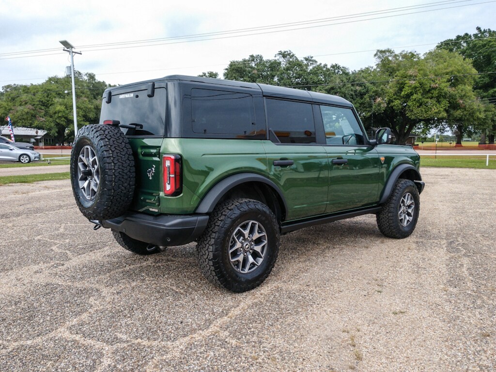 Used 2025 Ford Bronco Badlands SUV