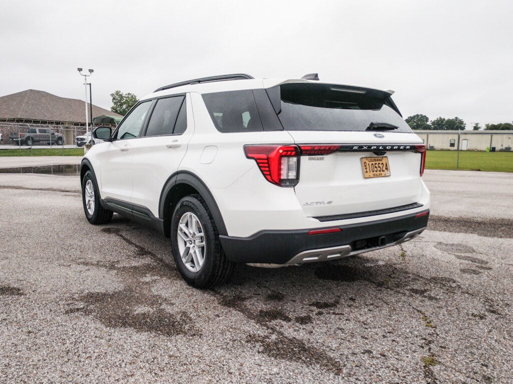 New 2026 Ford Explorer Active SUV