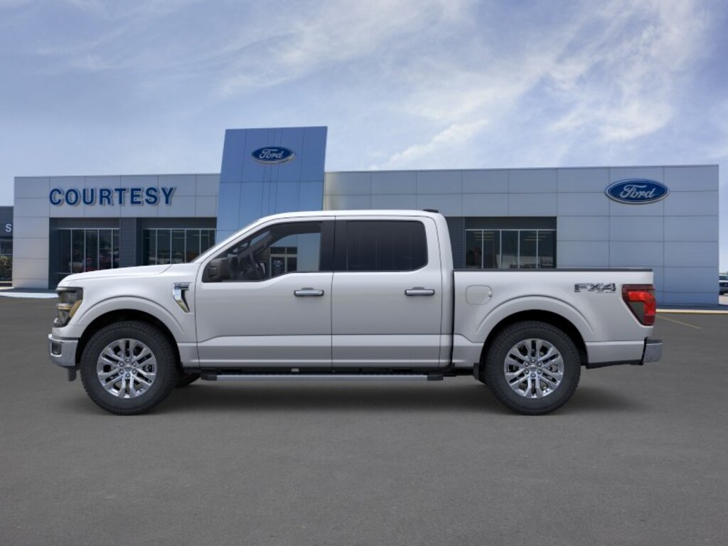 New 2026 Ford F-150 XLT Truck SuperCrew Cab