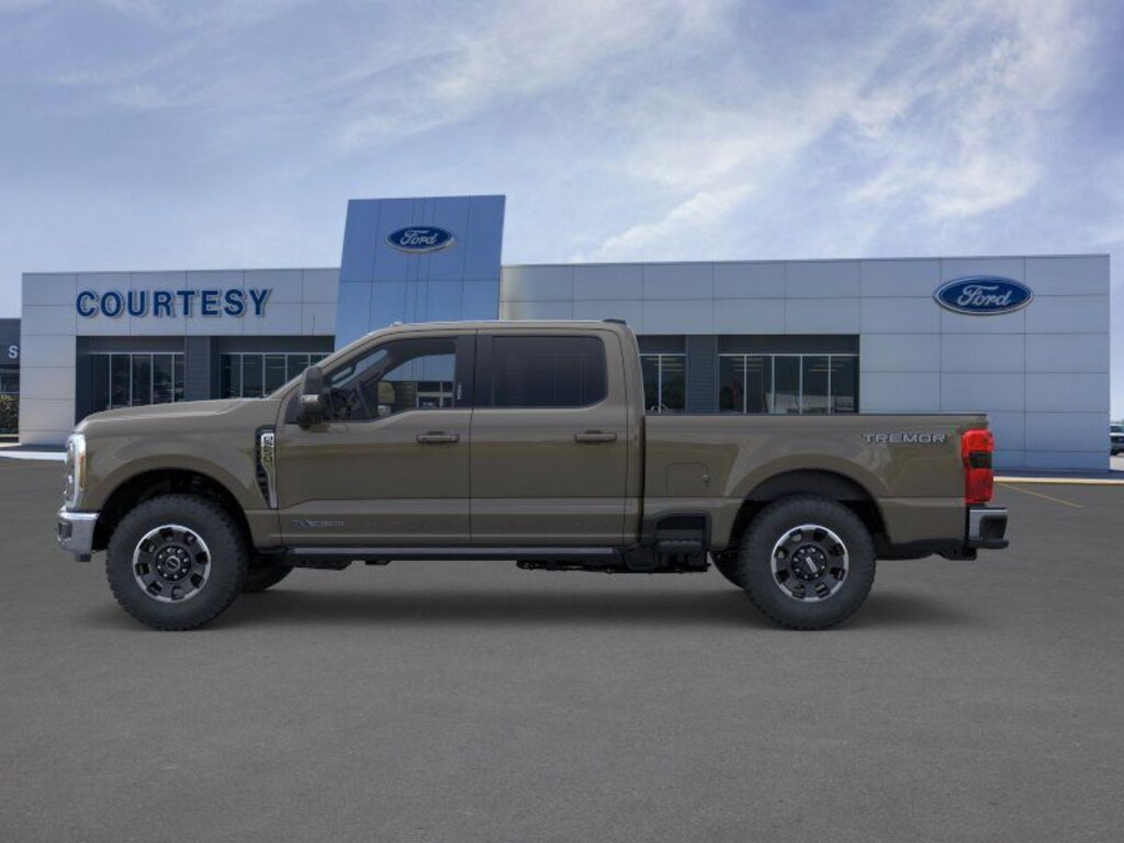 New 2026 Ford F-250 Lariat Truck Crew Cab