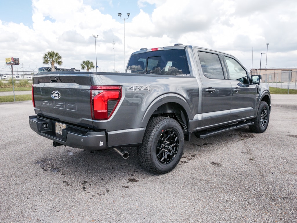 New 2026 Ford F-150 XLT Truck SuperCrew Cab