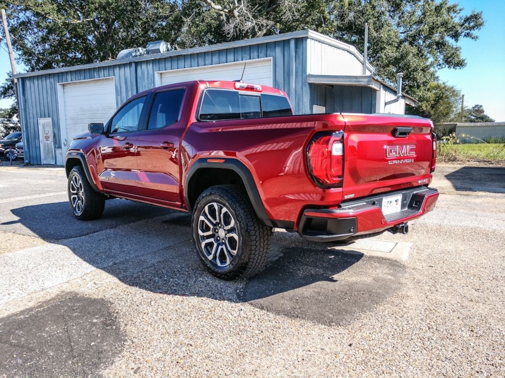 Used 2024 GMC Canyon 4WD AT4 Truck Crew Cab