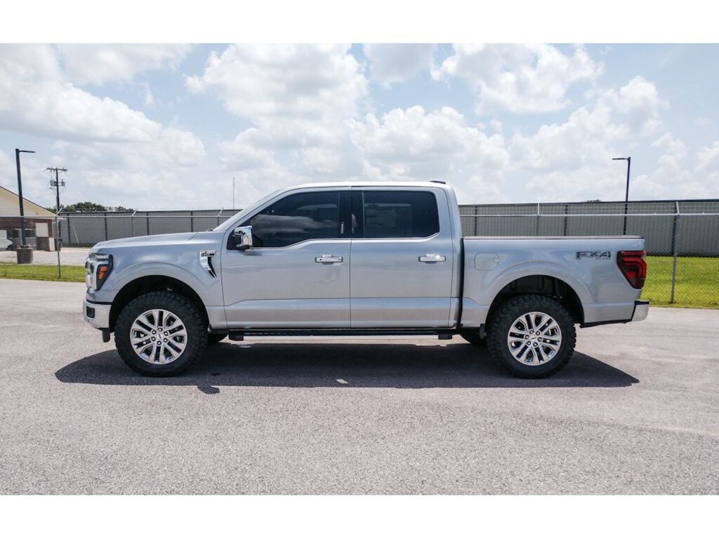 New 2026 Ford F-150 Lariat Truck SuperCrew Cab