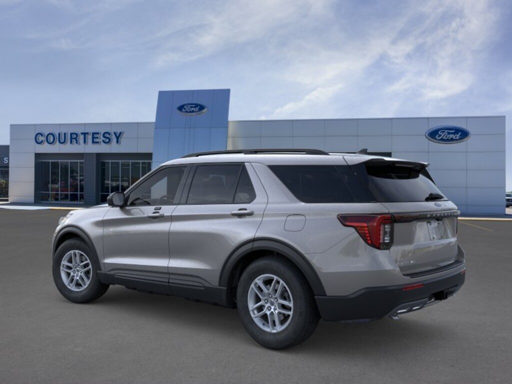 New 2026 Ford Explorer Active w/200A Pkg SUV