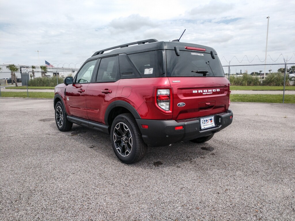 New 2025 Ford Bronco Sport Outer Banks SUV